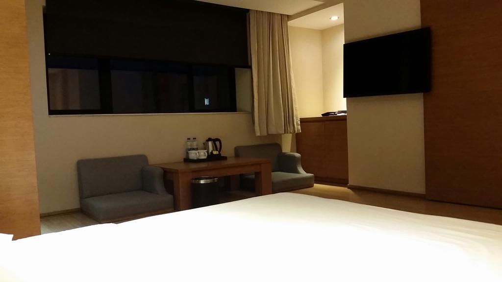 Peach Blossom Castle Hotel Shanghai Esterno foto
